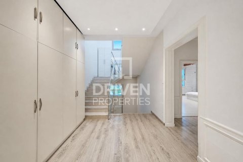 Villa à Falcon City of Wonders, Dubai, 5 chambres, 1064.85 m², № 140220 - photo 17