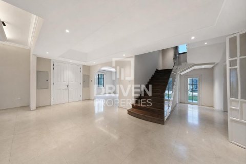 Villa à Falcon City of Wonders, Dubai, 5 chambres, 1064.85 m², № 140220 - photo 6