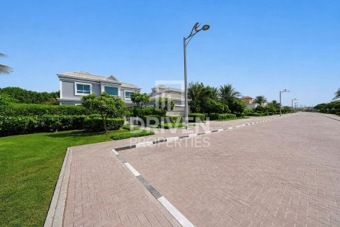 Villa à Falcon City of Wonders, Dubai, 5 chambres, 1064.85 m², № 140220 - photo 28