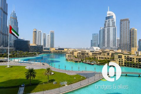 Apartment in Downtown Dubai (Downtown Burj Dubai), Dubai 2 bedrooms, 130 sq.m. № 134155 - photo 7