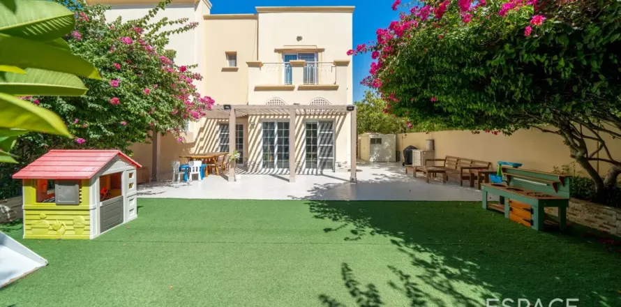 Villa en Springs 2, The Springs, Dubai, 3 dormitorios, 209 m², № 122356