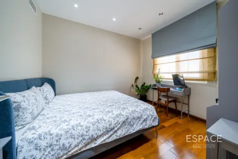 Villa en Springs 2, The Springs, Dubai, 3 dormitorios, 209 m², № 122356 - foto 15