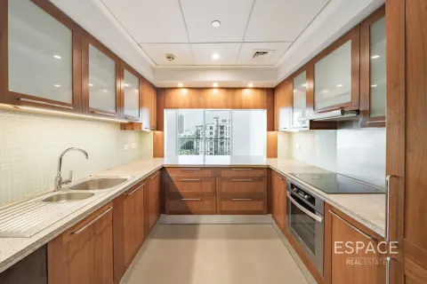 Apartment in Mosela, The Views, Dubai 2 bedrooms, 146 sq.m. № 122360 - photo 7