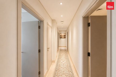 Apartment in Palm Jumeirah, Dubai 3 bedrooms, 340.9 sq.m. № 124291 - photo 7