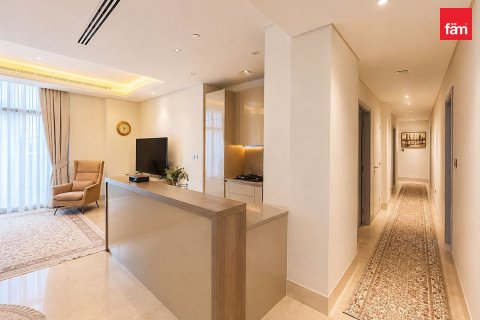 Apartment in Palm Jumeirah, Dubai 3 bedrooms, 340.9 sq.m. № 124291 - photo 4