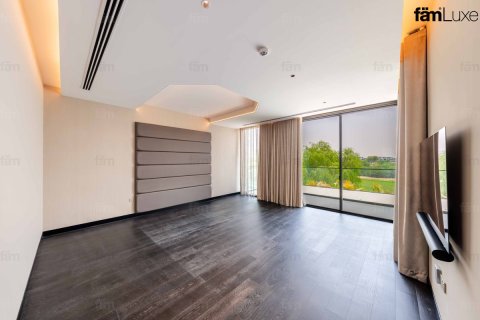 Villa en Dubai Hills Estate, Dubai, 6 dormitorios, 1229.6 m², № 123462 - foto 20