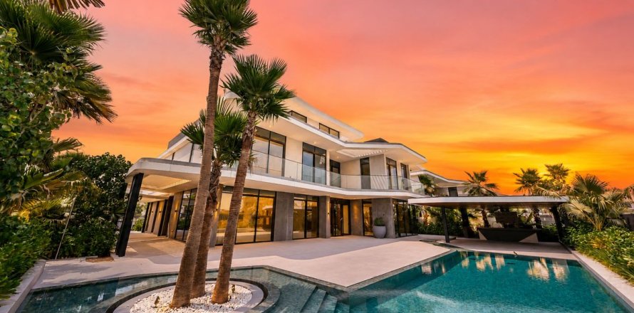 Villa en Dubai Hills Estate, Dubai, 6 dormitorios, 1229.6 m², № 123462
