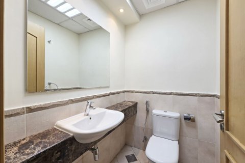 Apartment in Dubai Marina, Dubai 1 bedroom, 76 sq.m. № 97031 - photo 13