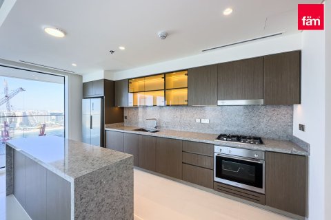 Apartment in Dubai Harbour, Dubai 2 bedrooms, 146.4 sq.m. № 124280 - photo 8