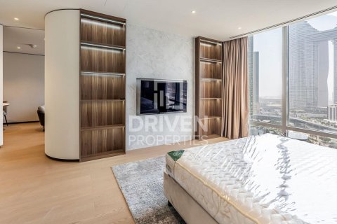 Apartment in Downtown Dubai (Downtown Burj Dubai), Dubai 1 bedroom, 93.92 sq.m. № 136928 - photo 5