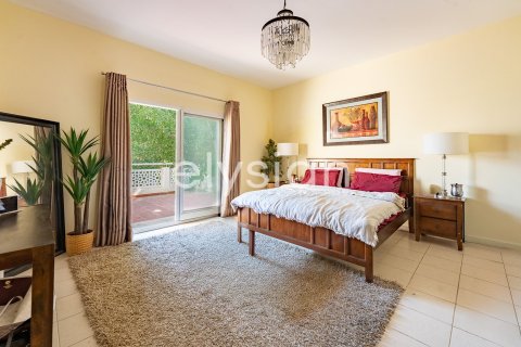 Villa à Meadows, Dubai, 4 chambres, 386 m², № 37844 - photo 7