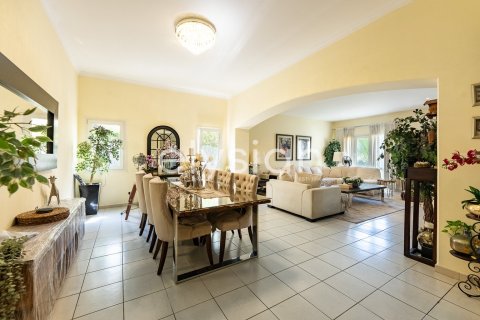 Villa à Meadows, Dubai, 4 chambres, 386 m², № 37844 - photo 10