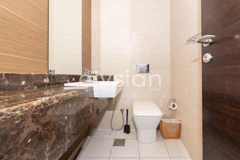 Apartment in Sparkle Towers, Dubai Marina, Dubai 1 bedroom, 76 sq.m. № 37843 - photo 4