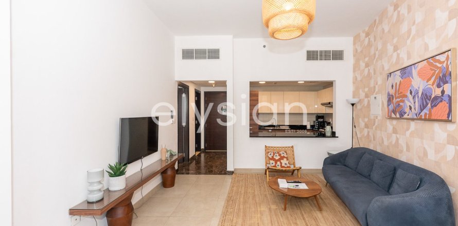 Apartment in Sparkle Towers, Dubai Marina, Dubai 1 bedroom, 76 sq.m. № 37843