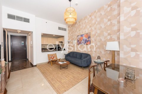 Apartment in Sparkle Towers, Dubai Marina, Dubai 1 bedroom, 76 sq.m. № 37843 - photo 15
