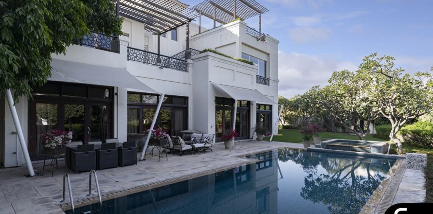 Villa en Desert Leaf, Al Barari, Dubai, 6 dormitorios, 1386 m², № 98383