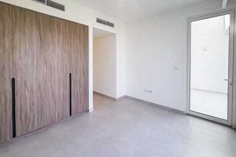 Снять в аренду виллу в Al Manara, Jumeirah Village Triangle, Дубай: 3 спальни, 189.15050800м², № 124307 - фото 25