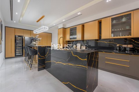 Villa in Meydan, Dubai 5 bedrooms, 957 sq.m. № 43909 - photo 13