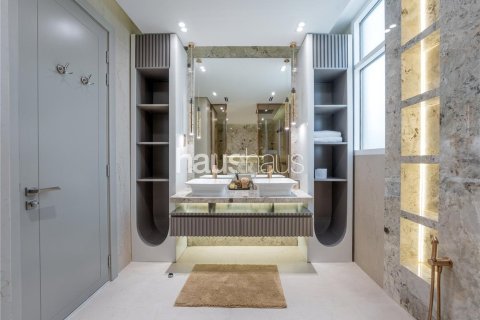 Villa in Meydan, Dubai 5 bedrooms, 957 sq.m. № 43909 - photo 21