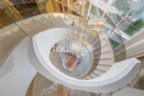 Villa in Meydan, Dubai 5 bedrooms, 957 sq.m. № 43909 - photo 9