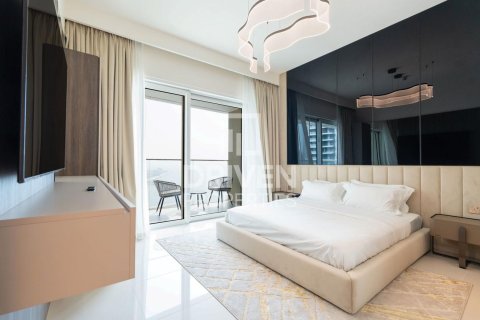 Снять в аренду квартиру в EMAAR Beachfront, Dubai Harbour, Дубай: 2 спальни, 116.96м², № 128025 - фото 14