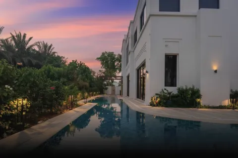 Villa à Dubai, 5 chambres, 1256 m², № 93074