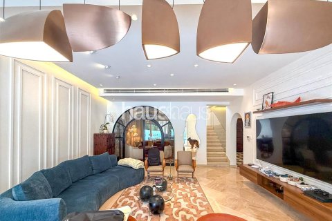 Villa in The Springs, Dubai 3 bedrooms, 218 sq.m. № 43881 - photo 3