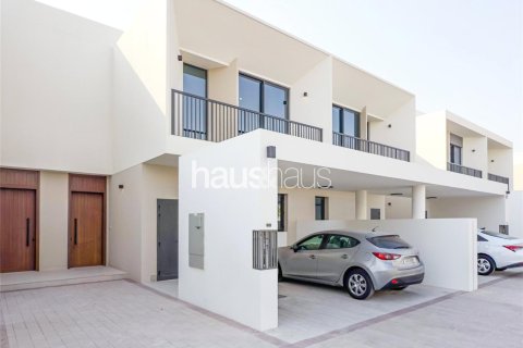 Maison de ville à Town Square, Dubai, 3 chambres, 190 m², № 43894