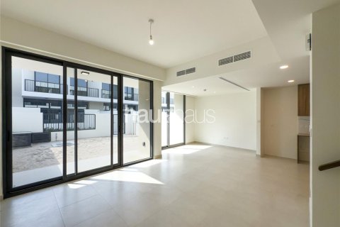 تاون هاوس في Town Square, دبي 3 غرف نوم, 190 م² رقم 43894 - صورة 2