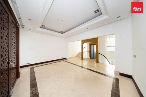 Oficina en Umm Suqeim, Dubai, 1393.5 m², № 137516 - foto 8