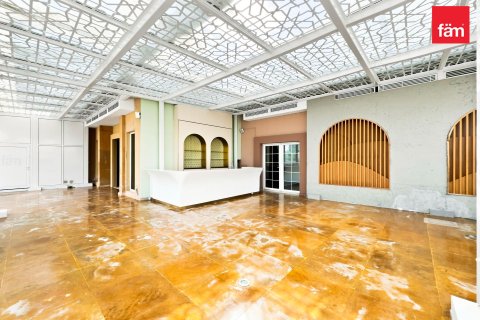 Oficina en Umm Suqeim, Dubai, 1393.5 m², № 137516 - foto 24