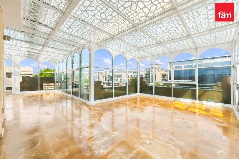 Oficina en Umm Suqeim, Dubai, 1393.5 m², № 137516 - foto 26