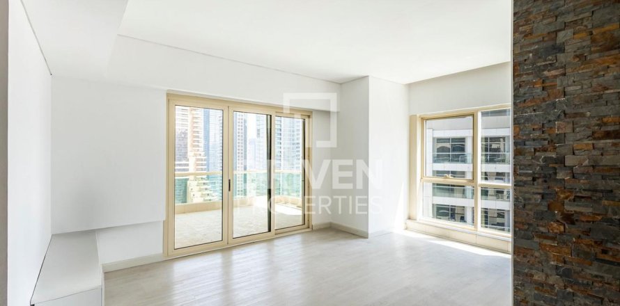 Apartment in Dubai Marina, Dubai 2 bedrooms, 124.4 sq.m. № 138802