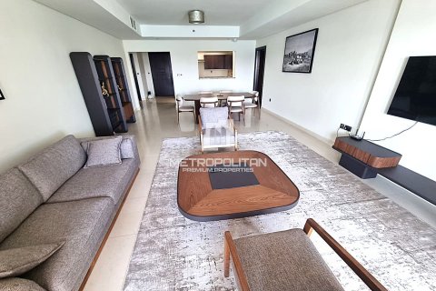 Снять в аренду квартиру в Пальме Джумейре, Дубай: 2 спальни, 180м², № 72611 - фото 2