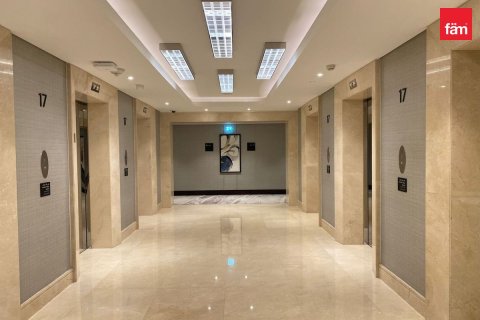 Снять в аренду квартиру в Даунтаун Дубай (Даунтаун Бурдж Дубай), Дубай: 48.2м², № 133089 - фото 2