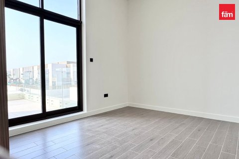 Villa in Dubai 4 bedrooms, 187.6 sq.m. № 141624 - photo 8