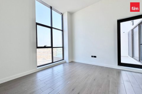 Villa in Dubai 4 bedrooms, 187.6 sq.m. № 141624 - photo 6