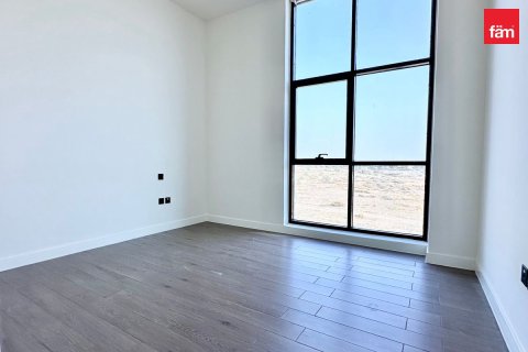 Villa in Dubai 4 bedrooms, 187.6 sq.m. № 141624 - photo 14