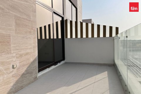 Villa in Dubai 4 bedrooms, 187.6 sq.m. № 141624 - photo 28