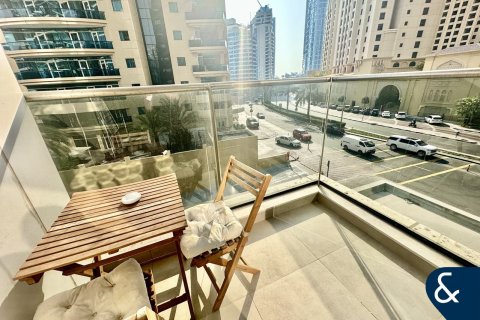 Apartment in Sparkle Towers, Dubai Marina, Dubai studio, 38 sq.m. № 75380 - photo 2