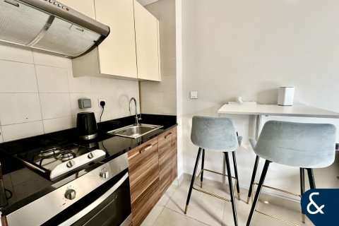 Apartment in Sparkle Towers, Dubai Marina, Dubai studio, 38 sq.m. № 75380 - photo 5