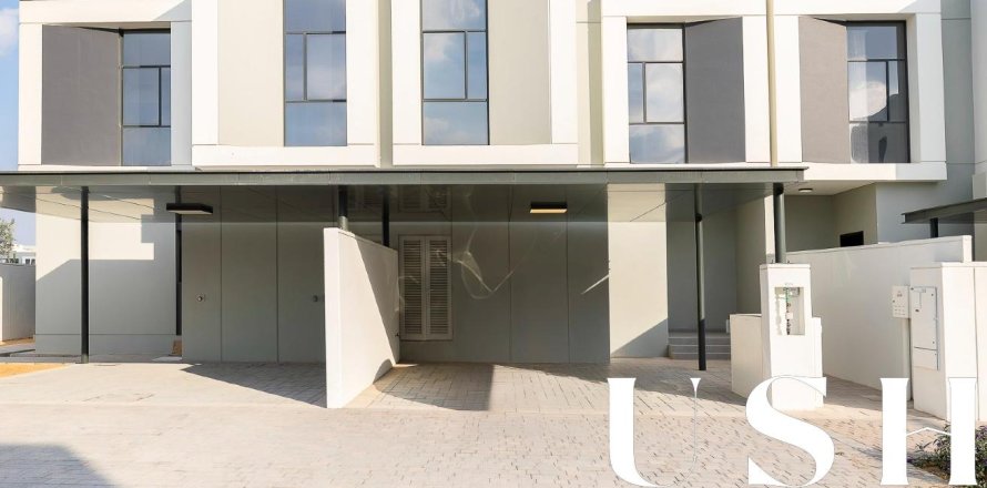 Таунхаус в Al Furjan, Дубай, 3 спальни, 238м², № 42400