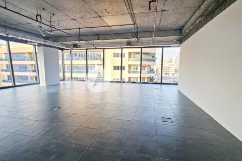 Снять в аренду офис в Bur Dubai, Дубай: 166.4м², № 42409 - фото 2