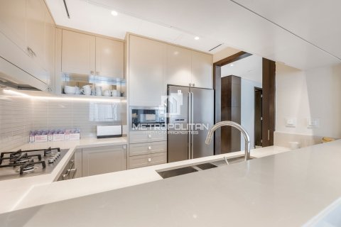 Apartment in The Address Residence Fountain Views, Downtown Dubai (Downtown Burj Dubai), Dubai 2 bedrooms, 140 sq.m. № 14634 - photo 5