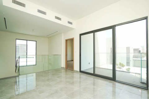 Villa in Al Furjan, Dubai 5 bedrooms, 570 sq.m. № 118403 - photo 22