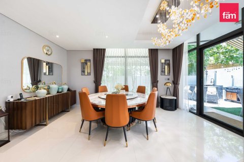 Villa à Dubai, 6 chambres, 404.9 m², № 110061 - photo 5