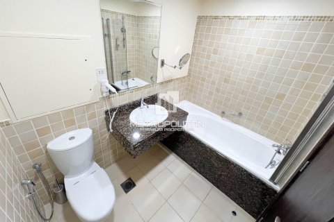 Apartment in Shams, Jumeirah Beach Residence, Dubai 2 bedrooms, 128 sq.m. № 15028 - photo 9