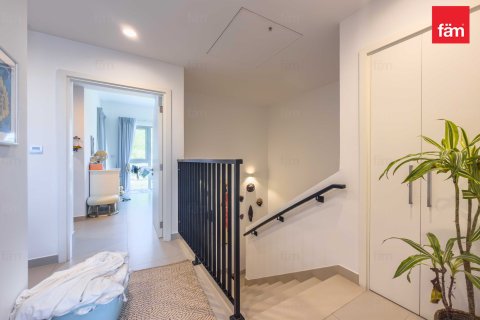 Villa in Dubai 3 bedrooms, 159.2 sq.m. № 123122 - photo 8