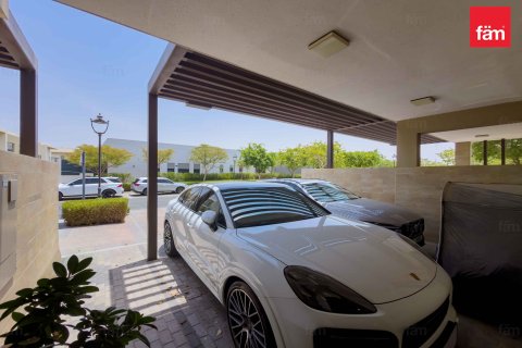 Villa in Dubai 3 bedrooms, 159.2 sq.m. № 123122 - photo 27