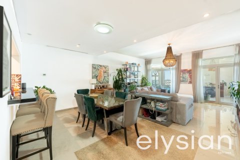 Apartamento en Shoreline Apartments, Palm Jumeirah, Dubai, 2 dormitorios, 185 m², № 37850 - foto 15